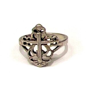 Gothic Celtic Cross Ring size 6.5 silver plated